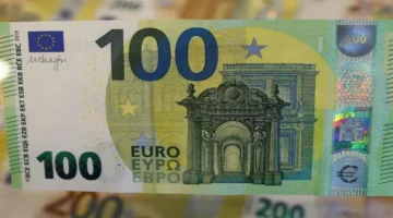 تحركات مفاجئة في سعر اليورو أمام الجنيه داخل البنوك المصرية ونقص بالمعروض بطريقة ملحوظة